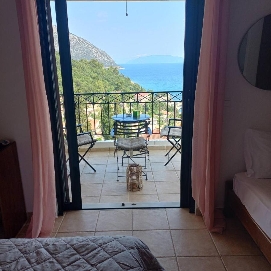 Giannatos' Studios - Makis Poros  Екстериор снимка